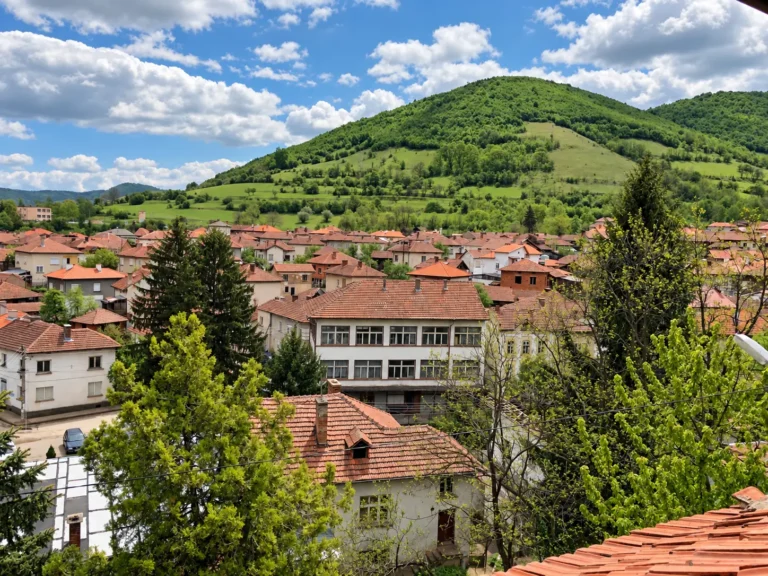panorama-grad-chiprovtsi-prolet