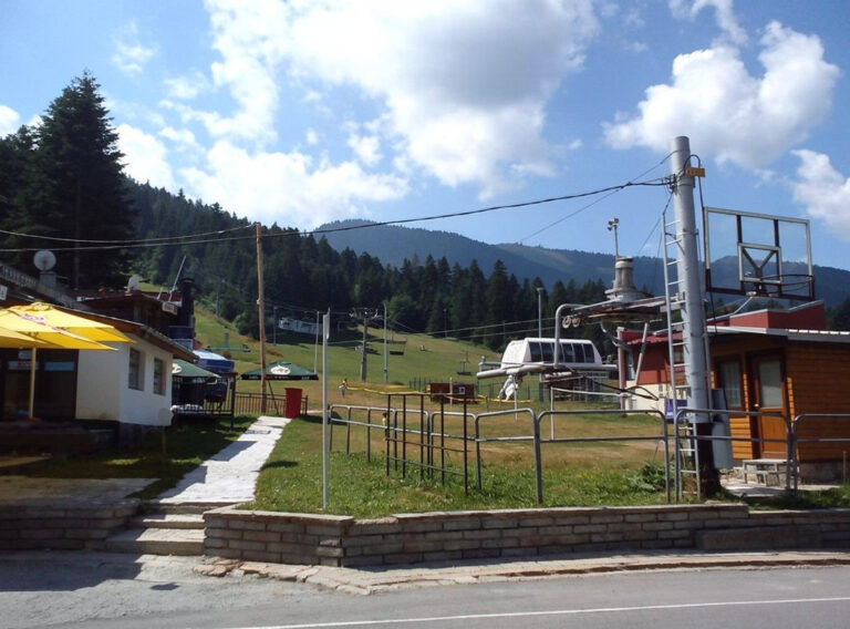 Лифт Мартинови бараки