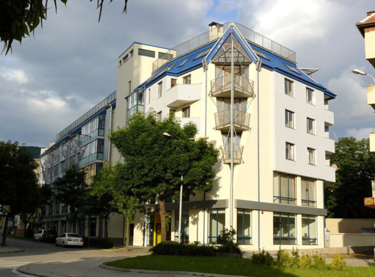 Мол Благоевград