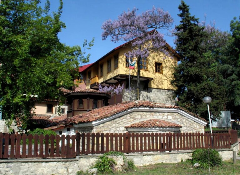 Варненски манастир Св. св. Константин и Елена