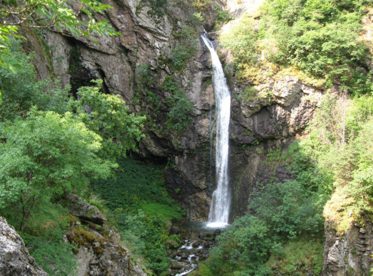 Водопад Горица