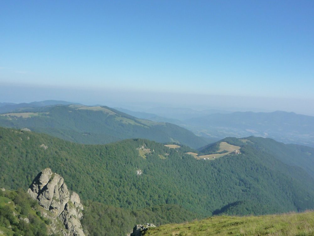 Априлци